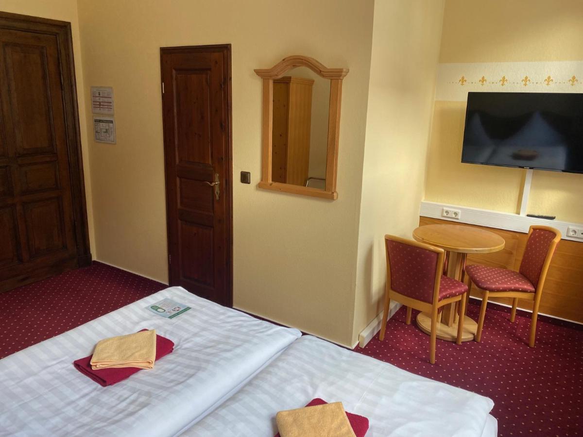 Hotel Garni Am Dippeplatz Quedlinburg Luaran gambar